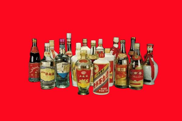 梨树区回收十八老酒.jpg